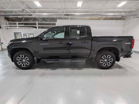 Used 2023 Chevrolet Colorado Z71 w/ Z71 Convenience Package 2 AWD/4WD image 11