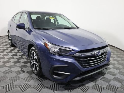 Used 2025 Subaru Legacy Premium image 3