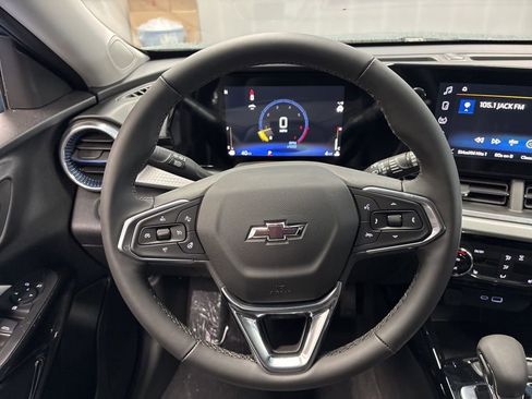 New 2026 Chevrolet Trax LT image 34