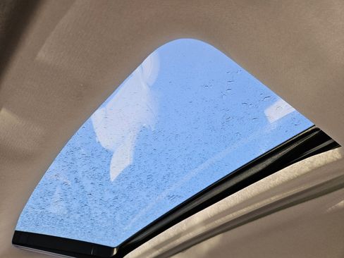 Used 2021 Honda Pilot Black Edition image 18