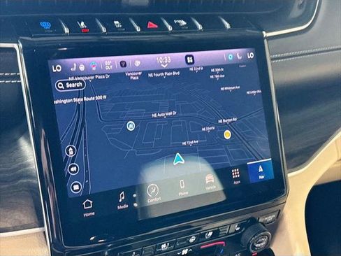 Certified 2024 Jeep Grand Cherokee Limited 4xe w/ Luxury Tech Group II AWD/4WD image 17