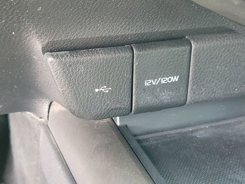 Used 2022 Toyota Camry SE image 28