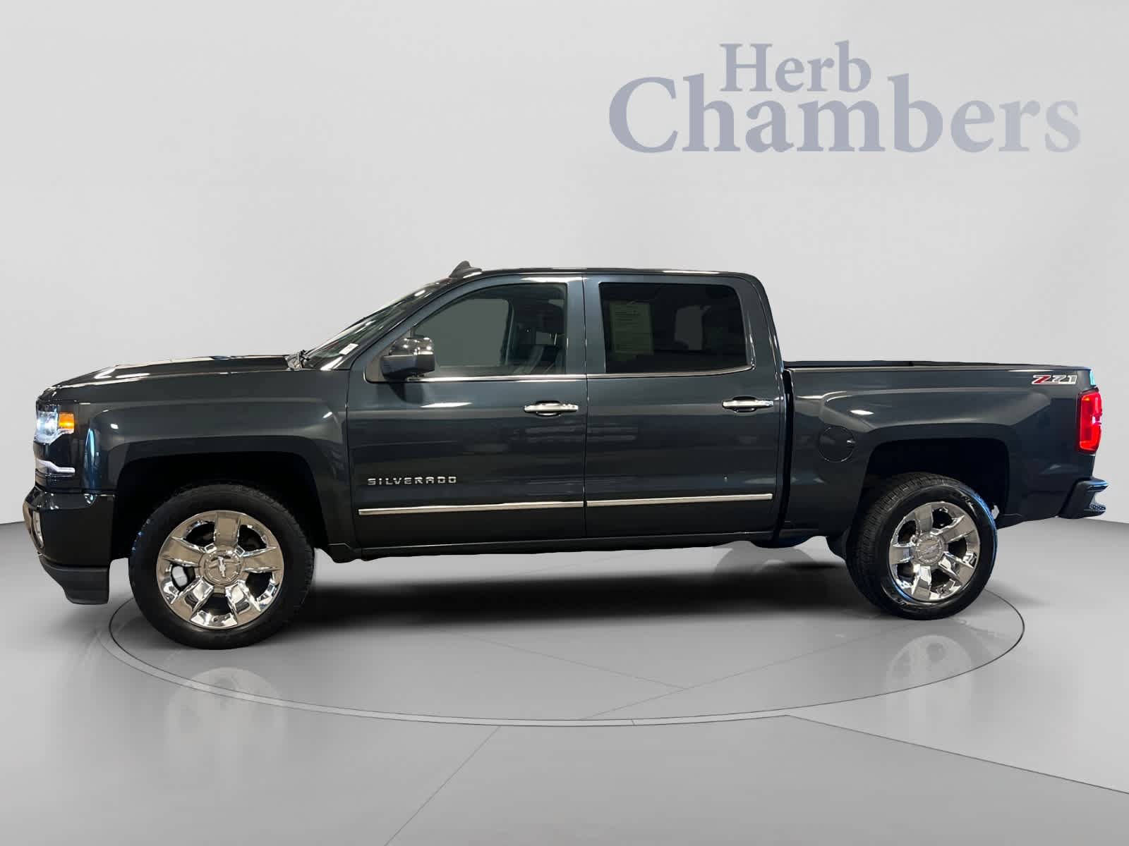 Used 2017 Chevrolet Silverado 1500 LTZ AWD/4WD image 5