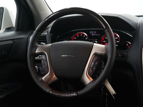 Used 2015 GMC Acadia Denali image 25