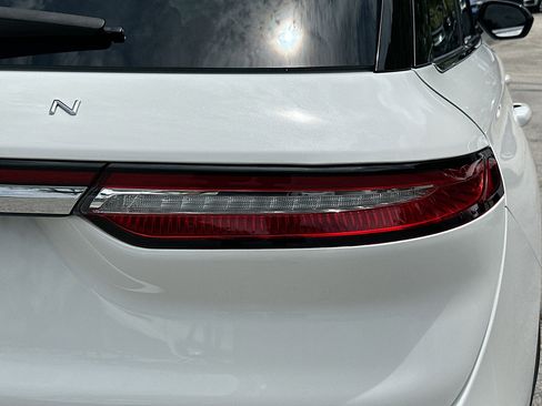 Used 2021 Lincoln Corsair FWD image 30