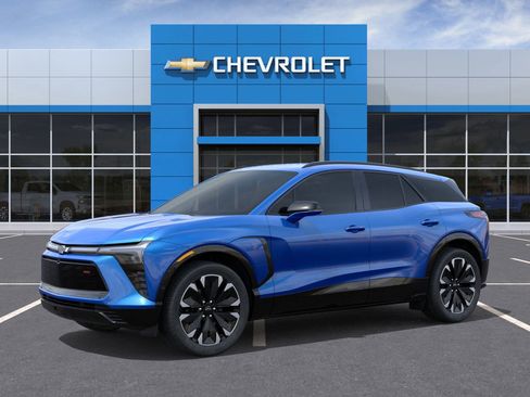 New 2025 Chevrolet Blazer EV RS image 32