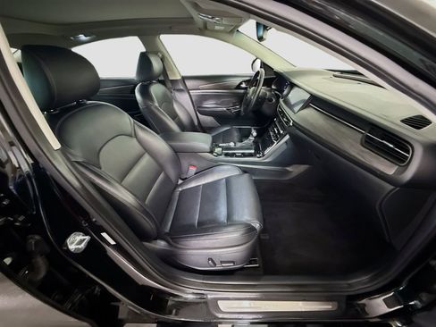 Used 2020 Kia Cadenza Technology FWD image 25