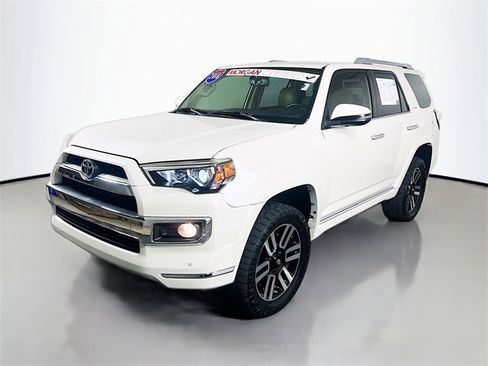 Used 2018 Toyota 4Runner Limited image 3