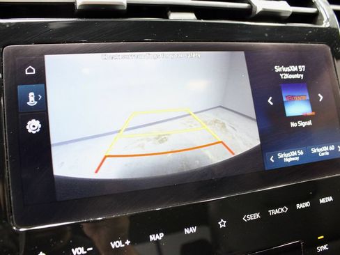 Used 2024 Hyundai Santa Cruz Night AWD/4WD image 2
