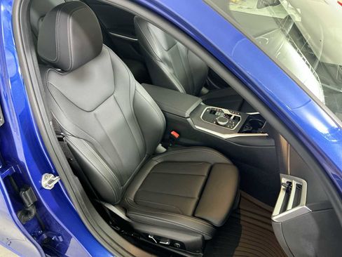 Used 2025 BMW 330i xDrive Sedan w/ M Sport Package image 26