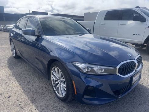 Used 2023 BMW 330i Sedan w/ Convenience Package image 3