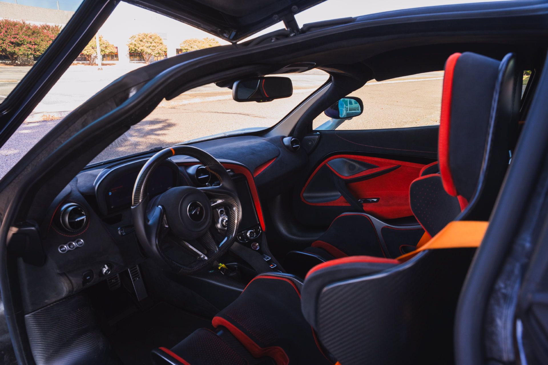 Used 2021 McLaren 765LT RWD image 56