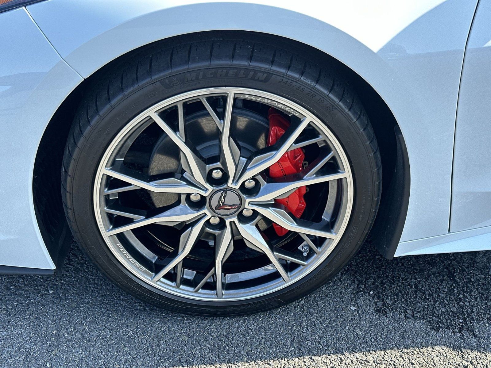 Used 2025 Chevrolet Corvette Stingray Preferred Cpe w/ Stealth Interior Trim Package RWD image 13