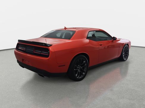 Used 2021 Dodge Challenger R/T Scat Pack w/ Plus Package image 3