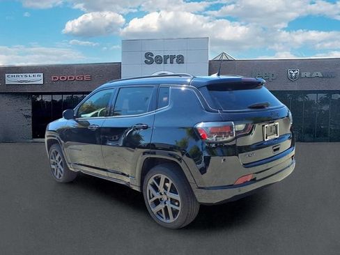 Used 2024 Jeep Compass Limited w/ High Altitude Package AWD/4WD image 5