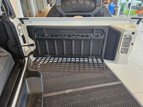 Used 2024 Jeep Wrangler Sport image 29