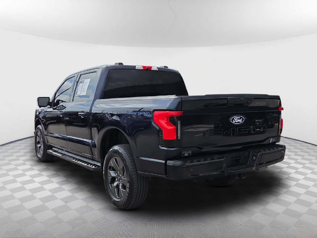 Used 2025 Ford F150 Lightning Flash AWD/4WD image 6