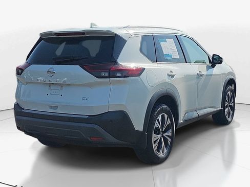 Used 2021 Nissan Rogue SV w/ Premium Package FWD image 6