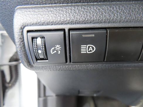 Used 2024 Toyota Corolla LE FWD image 17