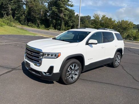 Used 2023 GMC Acadia SLT AWD/4WD image 4