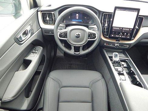 New 2026 Volvo XC60 B5 Plus w/ Protection Package Premier AWD/4WD image 5