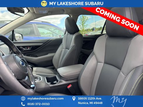 Used 2025 Subaru Outback Onyx Edition AWD/4WD image 10