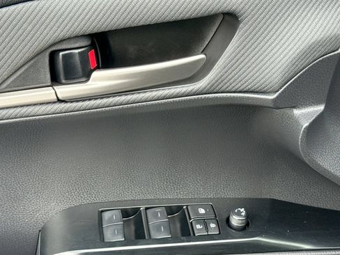 Used 2025 Toyota Camry SE w/ Multimedia Upgrade Package FWD image 15