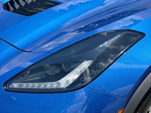 Used 2019 Chevrolet Corvette Grand Sport RWD image 9