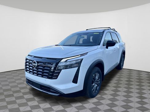 New 2026 Nissan Pathfinder SV image 11