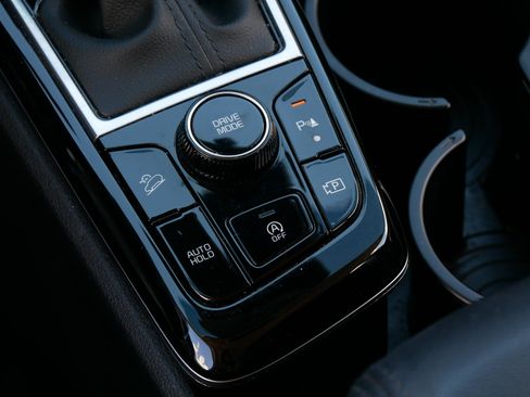 Used 2024 Kia Sportage SX FWD image 24