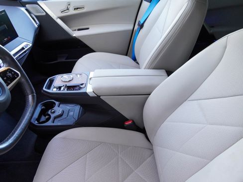 Certified 2023 BMW iX M60 w/ Executive Package image 11