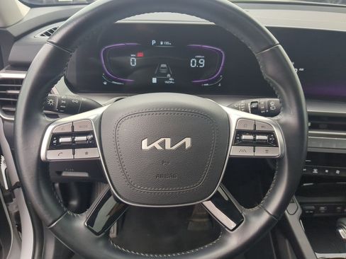 Used 2025 Kia Telluride S image 20