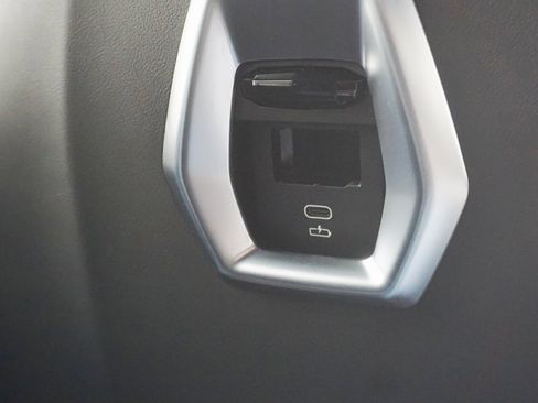 New 2026 BMW XM Label Red image 17