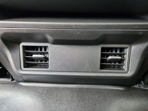 Used 2022 Chevrolet Silverado 1500 Custom RWD image 22