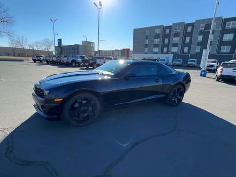 Used 2010 Chevrolet Camaro SS w/ RS Package image 4