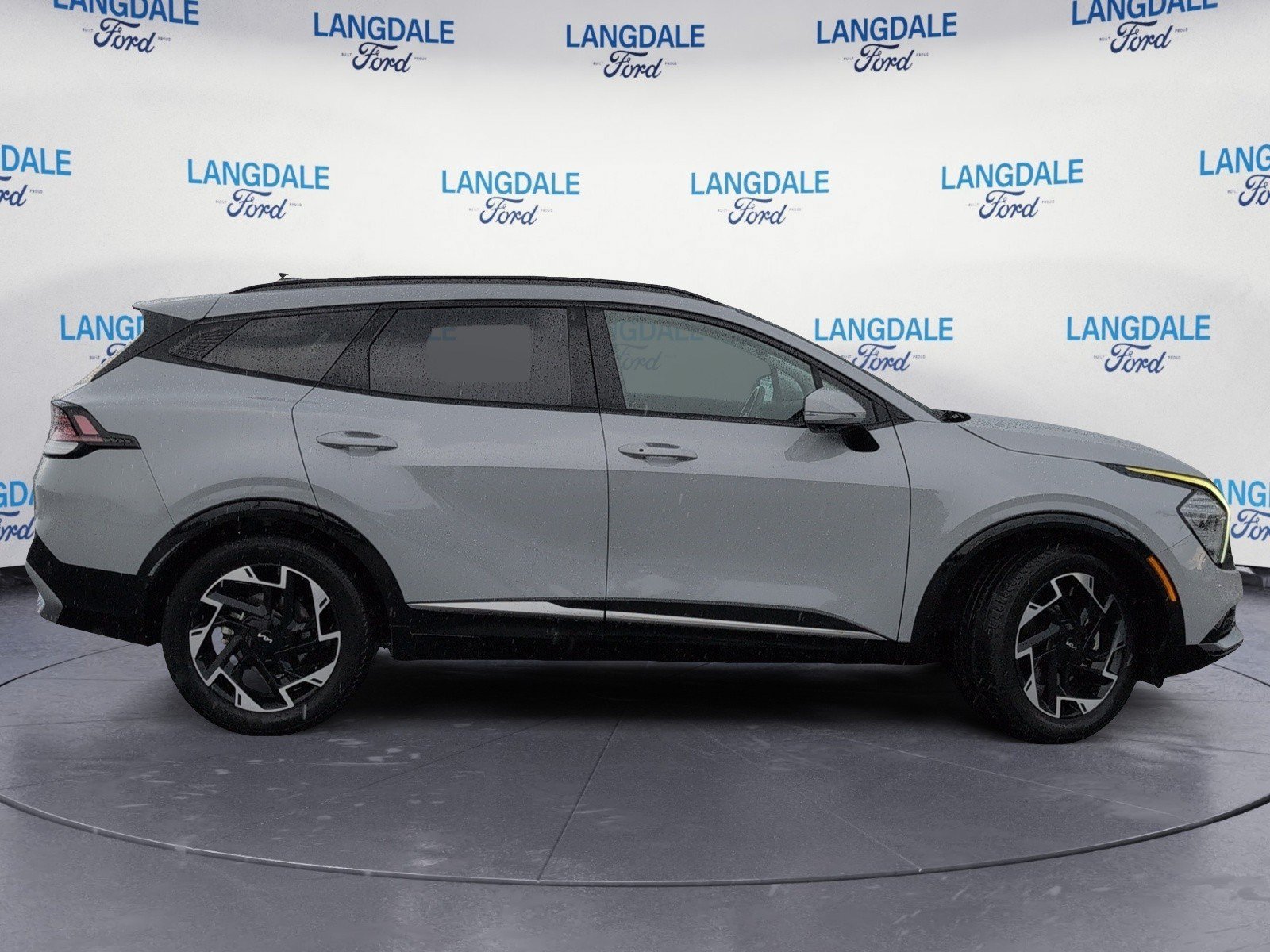Used 2025 Kia Sportage SX FWD image 3