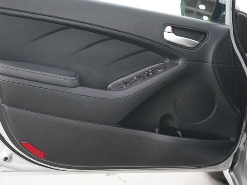 Used 2018 Kia Forte LX FWD image 18
