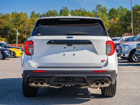 Certified 2024 Ford Explorer ST w/ Equipment Group 401A image 6