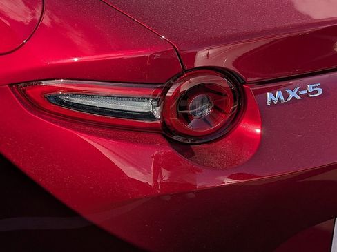 Used 2024 MAZDA MX-5 Miata RF Grand Touring w/ Weather Package RWD image 5