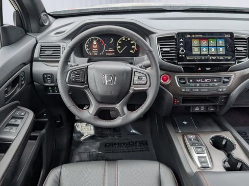 Certified 2025 Honda Ridgeline TrailSport+ image 15