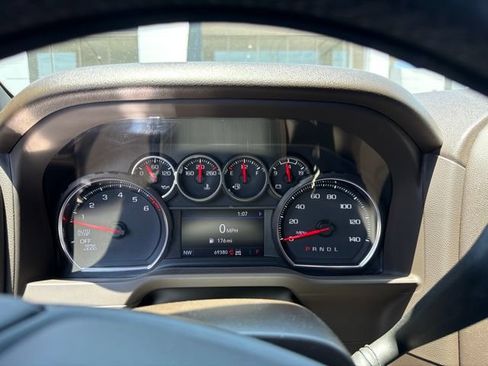 Used 2022 Chevrolet Silverado 1500 RST AWD/4WD image 12