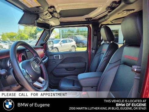 Used 2021 Jeep Wrangler Unlimited Rubicon AWD/4WD image 22