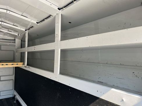 Used 2020 Ford Transit 350 DRW w/ Exterior Upgrade Package RWD image 22