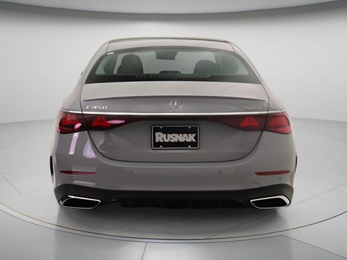 New 2026 Mercedes-Benz E 450 4MATIC Sedan image 3