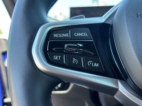 Used 2025 BMW M440i Convertible RWD image 18
