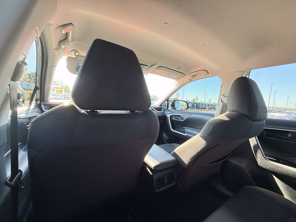 Used 2024 Toyota RAV4 LE FWD image 27