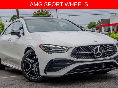 Used 2024 Mercedes-Benz CLA 250 4MATIC image 3