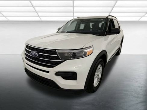 Certified 2023 Ford Explorer XLT AWD/4WD image 4
