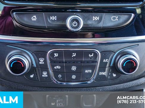 Used 2021 Chevrolet Traverse RS w/ LPO, Floor Liner Package image 44