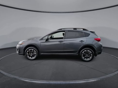 Certified 2023 Subaru Crosstrek 2.0i image 5